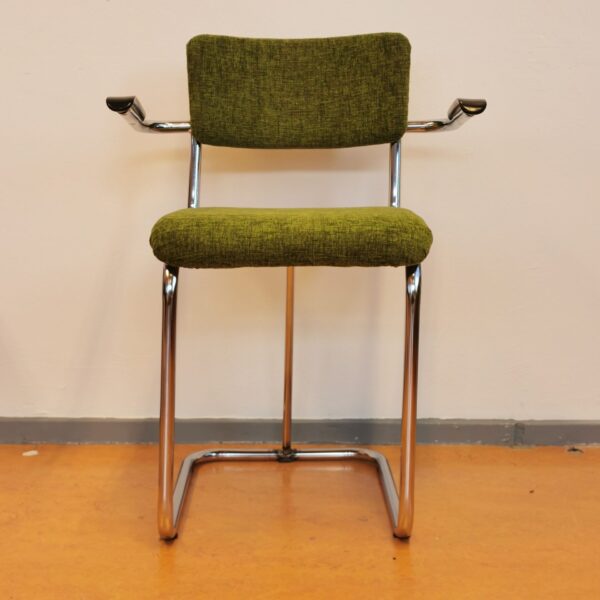 Vintage buisframe stoel Gispen vooraanzicht